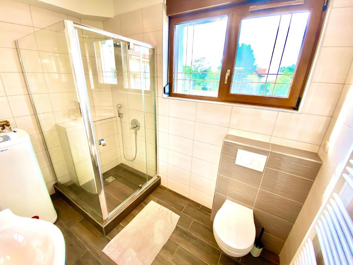 Unio Vendeghaz 1 Apartment Сиофок Екстериор снимка