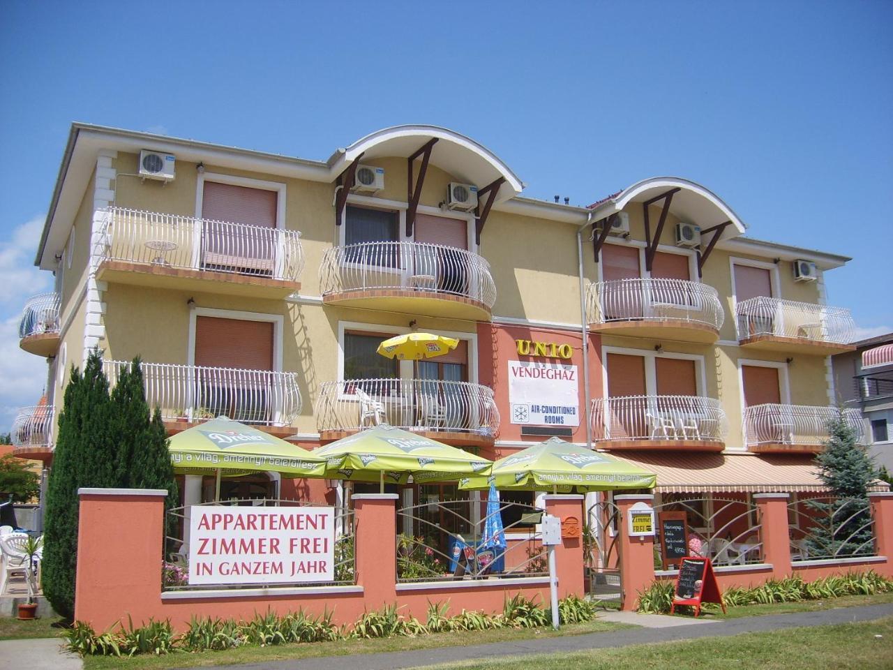 Unio Vendeghaz 1 Apartment Сиофок Екстериор снимка